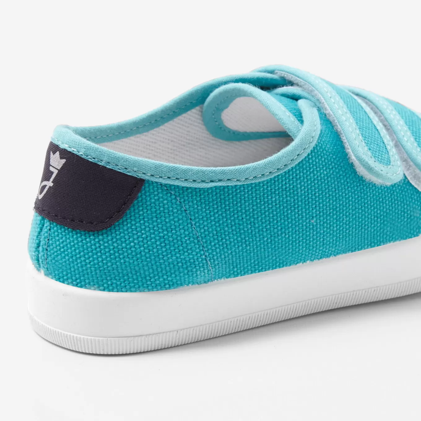Store Jacadi Kindersneakers aus Canvas für Jungen AQUA-BLAU