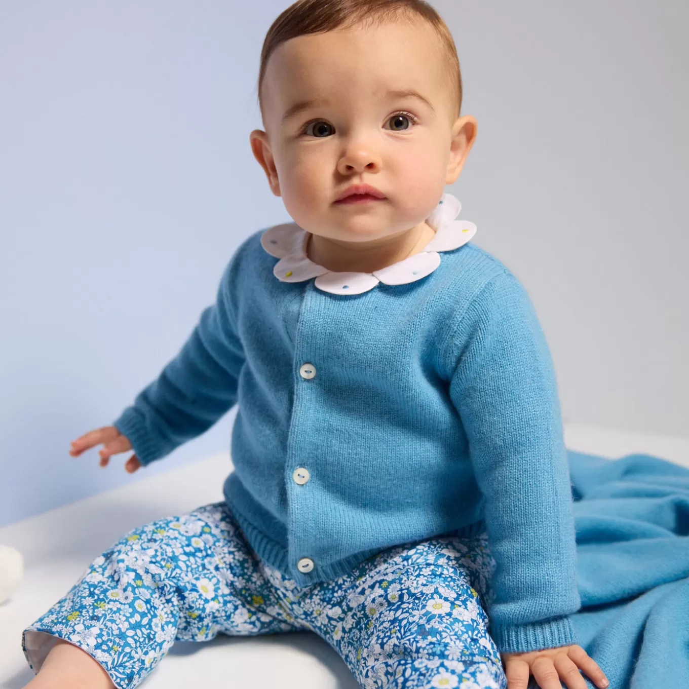 Cheap Jacadi Strickjacke für Babys aus Kaschmir PREUSSISCHBLAU